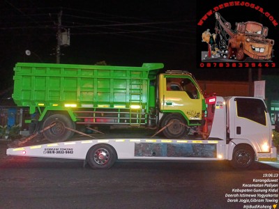 Derek Mobil Wates 085101189443